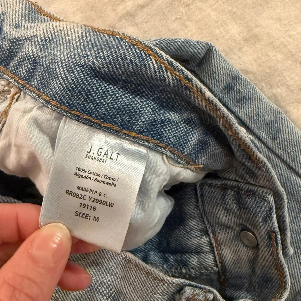 J. Galt Women's Light Blue Denim Shorts - Picture 3 of 3